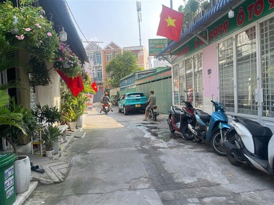 Nhà mặt tiền đường nhựa - tiện kinh doanh  mặt tiền hẻm thông tứ phía, thuận tiện kinh doanh nhỏ 4