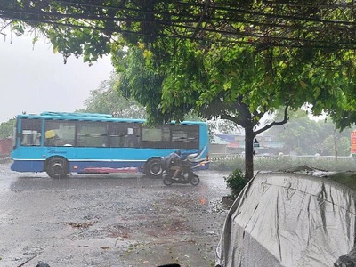 Mặt phố phúc lợi,long biên 11tỷ 37m vỉa hè rộng,kinh doanh cho thuê 2