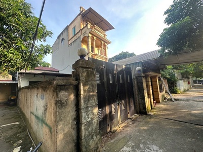 Phố hoa lâm,long biên 12tỷ 140m,ô tô lùi vào đất 0