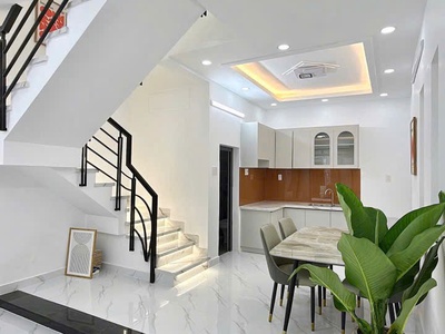 Bán nhà hẻm 50 đường số 5 ph bhha sát tân phú. dt 4.5m x11m 1 trệt 1 lầu đẹp . giá 5.15 tỷ tl 3
