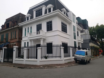 Cho thuê biệt thự đại mỗ, 200m2, 3 tầng, lô góc làm văn phòng, kho dược 0