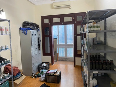 Cho thuê nhà nguyên căn Phố Vạn Phúc, Ba Đình. Vừa ở vừa kinh doanh. Chỉ 10tr 2
