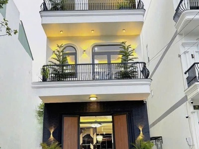 Vị trí siêu Vip ngay vòng xoay An Phú, gần KCN, trường tiểu học , 1 trệt 2 lầu chỉ 2 Tỷ 850 0