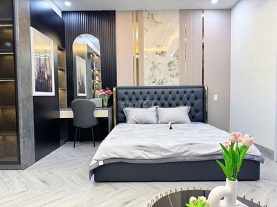 Vị trí siêu Vip ngay vòng xoay An Phú, gần KCN, trường tiểu học , 1 trệt 2 lầu chỉ 2 Tỷ 850 3