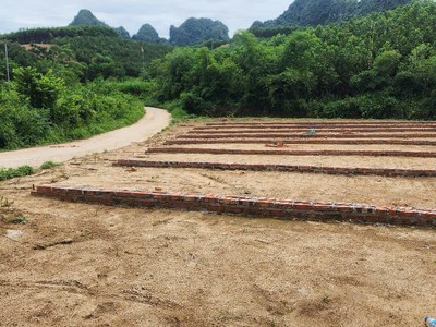  ĐẤT ĐẸP 3 MẶT GIAO THƯƠNG   GẦN CÁP TREO CHÙA TIÊN  Chỉ từ 150 triệu/lô   An Bình, Lạc Thủy, Hò 1