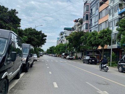 Bán căn nhà mặt phố vượng khí giữa lòng long biên   cơ hội đầu tư 0