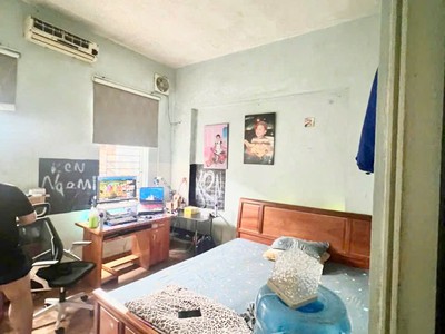 Bán nhà mặt phố đường thành, 215m2, mặt tiền 5.5m, 194 tỷ, đường 2 chiều, vỉa hè rộng 0