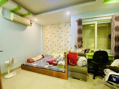 Ngộp lý thường kiệt - 56m2 - hxh vô nhà - 3 tầng ngay chợ tân bình 1