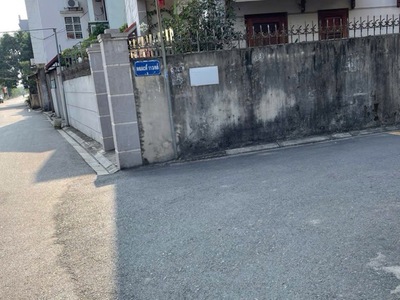 Chính chủ gửi bán  70 đất cổ bi, ô tô đỗ cửa, chỉ 4 tỷ. 0