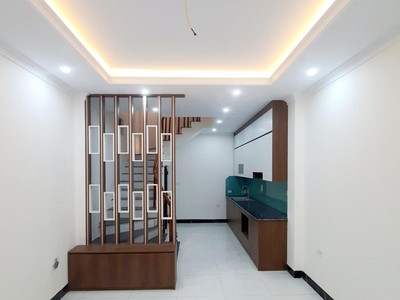 H đường thông, ô tô qua cửa, ngay trường hoài đức a, nhà kim chung, 4,5 tầng 36m2 giá 5 tỷ 7 3