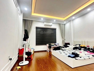 Bán nhà mặt phố thái thịnh   trung tâm đống đa   hiếm có khó tìm   chỉ 23 tỷ 3