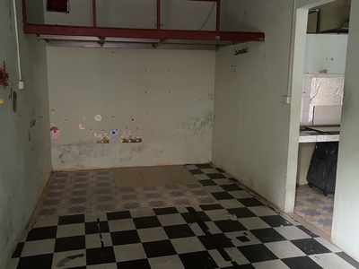 Hàng hiếm     bán nhà c4 hoa lâm ngõ thông, oto vào nhà, 33m chỉ hơn 4 tỷ còn tl. lh 0936123469 2