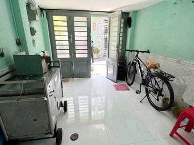 Căn góc gần mt hưng phú p9q8. giá 2,15 tỷ tl 2