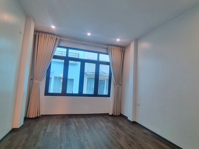 Gần hồ văn chương, đống đa, 2 thoáng, nhà mới 3t, 48m2, nhỉnh 10 tỷ 3