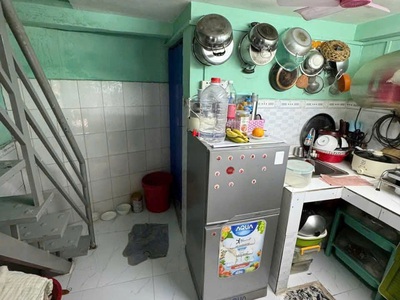 Căn góc gần mt hưng phú p9q8. giá 2,15 tỷ tl 3