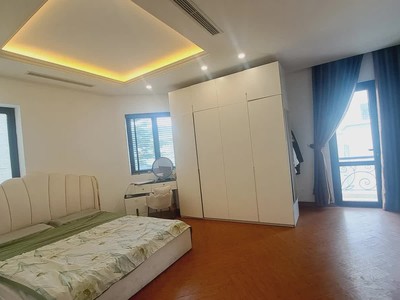 Bán gấp nhà 39m giá 5,9 tỷ phố triều khúc thanh trì 2