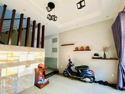 Không tìm ra căn thứ 2 - nhà đẹp 3 tầng ngay gò dầu - 65m - chỉ nhỉnh 7 tỷ 2