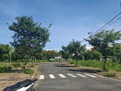  lô góc 2 mặt tiền - view hồ - cách biển 1km - giá chỉ 3,92 tỷ 2