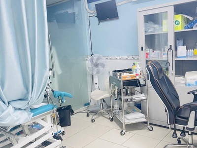 Nhà mặt tiền 10x31m thông số đẹp 2 tầng. vị trí vàng kd đỉnh đặng thúc vịnh. shr chỉ 73tr/m2 3