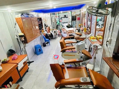 Mặt tiền phạm văn hai   5 tầng btct   kinh doanh sầm uất   dòng tiền 25tr/tháng. hơn 13 tỷ.  . 2