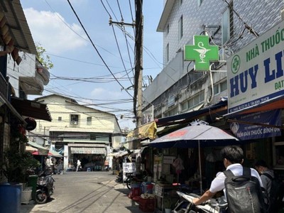 Nhà 4 tầng âu cơ, 47m , 3pn, gần chợ thiên phước, sát lữ gia, chỉ 6.6 tỷ 1