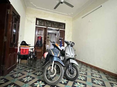 Bán nhà sài đồng, 80m, mặt tiền 5m, vỉa hè, ôtô tránh, phân lô bàn cờ 2