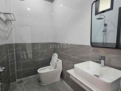 Nhà mới, hẻm ô tô ở Định Hòa gần TTHC Tp.TDM chỉ 2 TỶ 750  DT 90m2  Nhà SHR 0