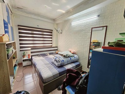 Bán nhà trung tâm quận cầu giấy ngõ nông rộng thẳng tắp giao thông thuận tiện 4 tầng 4,7 tỷ 2