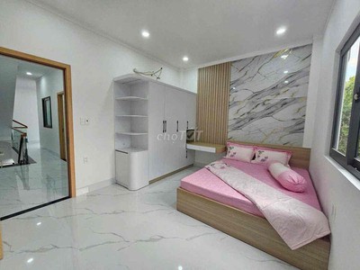 Nhà mới, hẻm ô tô ở Định Hòa gần TTHC Tp.TDM chỉ 2 TỶ 750  DT 90m2  Nhà SHR 1