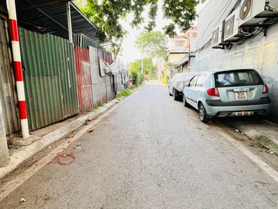 Bán nhà đức giang, 80m, vỉa hè, 2 mặt ôtô tránh, cách cầu đông trù 300m 1
