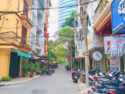 Bán nhà nguyễn chí thanh   mặt ngõ ô tô   cách phố 4 nhà   54m  x 5t   mặt tiền 4.5m   18,3 tỷ 3