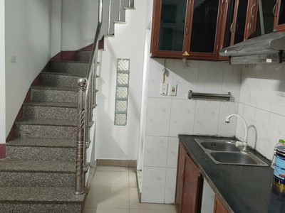 Cần tiền bán gấp giá rẻ đông tác 11m/14m t2, 3 tầng, mặt tiền 4m, 1.57 tỷ đống đa. 1