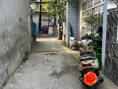 Bán lô góc đẹp 164m  tặng nhà c4   giá chỉ 3 tỷ nhỉnh 2