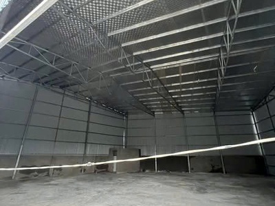 Cho thuê kho xưởng 300m  tại cự khối , long biên , hà nội. xưởng cao 7m, xưởng mới, mái chống nóng, 0