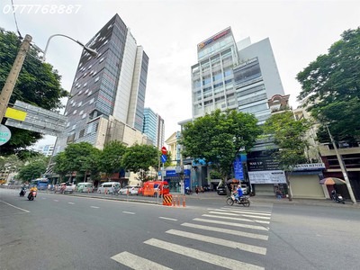 Nhà kế bên khách sạn pullman 5  mt 55 nguyễn cư trinh, p. nguyễn cư trinh, quận 1. 0