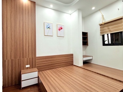 Thịnh quang- nhà đẹp -lô góc-mặt ngõ- dt 25/30m2-4tầng-giá chỉ 5.9 tỷ 1