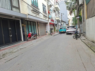 Thạch bàn,long biên 10tỷ 80m đất,lô góc kinh doanh,ô tô,cho thuê 3