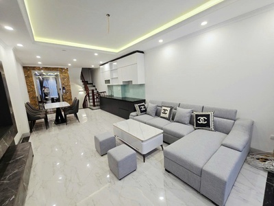 Thạch bàn,long biên 10tỷ 50m,gara kinh doanh,ô tô,cho thuê phù hợp 3