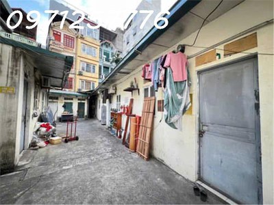 Mảnh đất lớn thanh xuân   ngõ rộng   ô tô ngủ trong đất   diện tích 390m2 -mặt tiền 30m 3