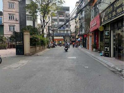 Mảnh đất lớn thanh xuân   ngõ rộng   ô tô ngủ trong đất   diện tích 390m2 -mặt tiền 30m 1