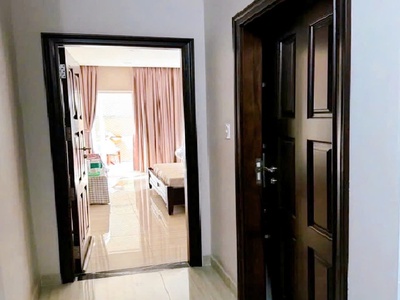 Nhà mặt tiền   huỳnh văn bánh   quận phú nhuận   5 tầng   thang máy   5.3 x 23 m   42 tỷ 2