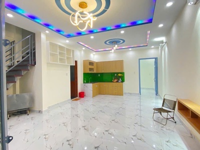Giảm 500 triệu- nhà đẹp hoàng hoa thám-ngộp bank- ưu tiên khách ở 3