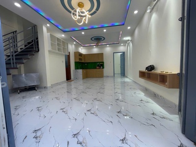 Giảm 500 triệu- nhà đẹp hoàng hoa thám-ngộp bank- ưu tiên khách ở 0
