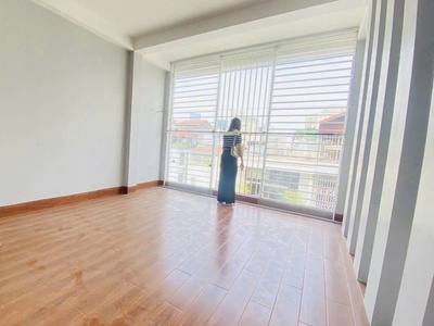 Nhà dòng tiền- phố nguyễn chí thanh- thang máy- chỉ 21 tỷ 2