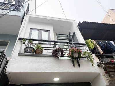 Chính chủ bán nhà CMT8 - Ngay CV Lê Thị Riêng - 3PN 3WC - giá 4,25 tỉ 1