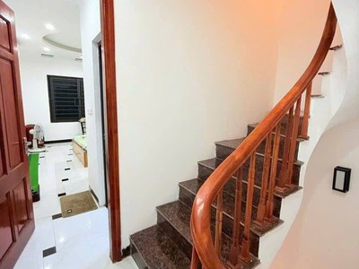 Bán nhà 32m , 5 tầng   Chỉ 10 bước ra đường Lê Đức Thọ 3