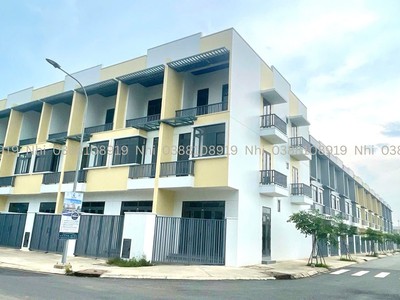 Nhà phố Phước Đông   Giá hợp lý   Pháp lý rõ ràng   Ngân hàng hỗ trợ. 0