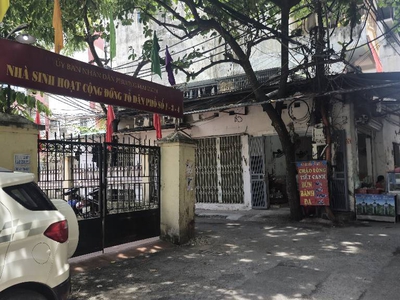 Nhà phạm văn đồng   gần ô tô tránh   ngõ thông  full đồ-ở ngay 0