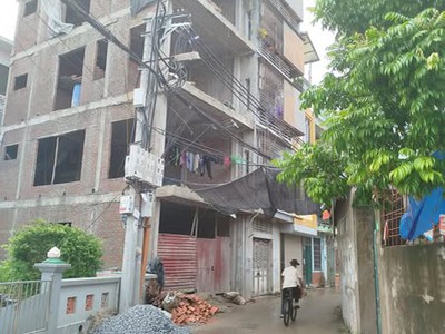  siêu phẩm nhà lô góc   la khê   thang máy   2 ô tô tránh   kinh doanh đỉnh  0