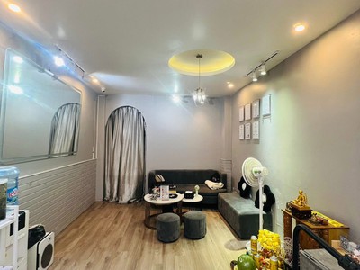 Cho thuê / sang nhượng cửa hàng   ngõ 12 đào tấn   vị trí vàng kinh doanh 1